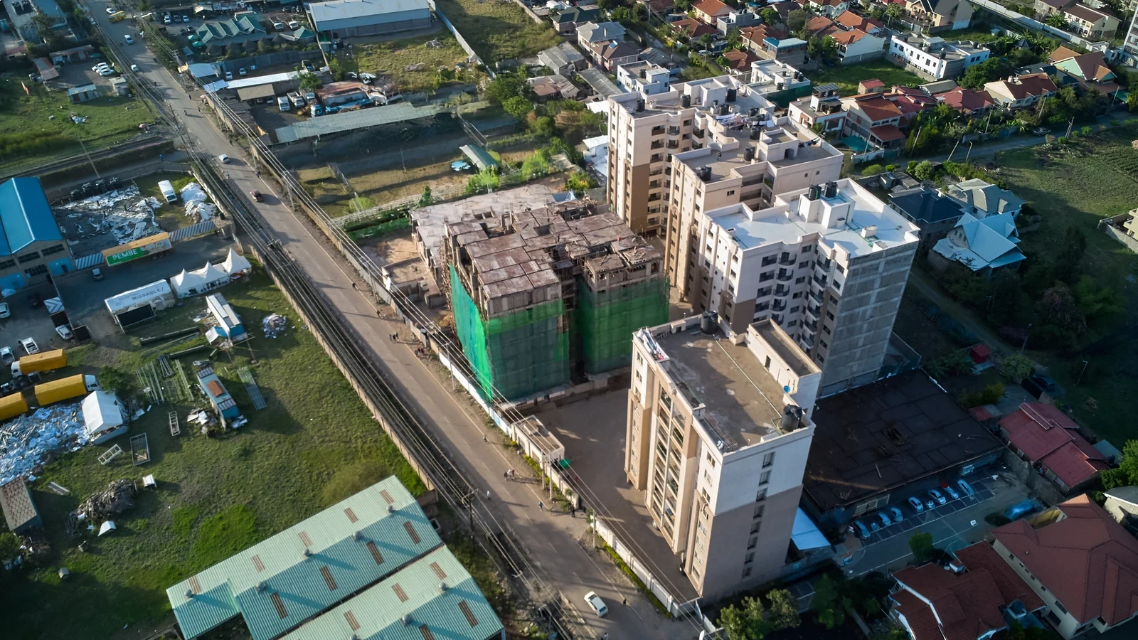 Luxore Residences — Photo 4